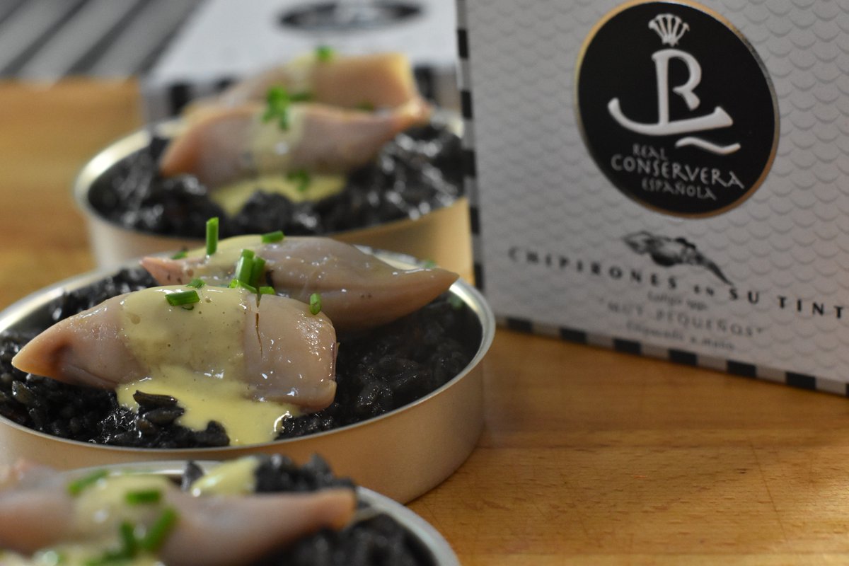 realconservera's tweet photo. ¿No sabes que cenar hoy?
¿Tienes 20 minutos?
Date un capricho o sorprende en casa con esta deliciosa receta de @RocioCocinaAbue
👉https://t.co/tzcWIm0tM9
#realconservera
#gourmet https://t.co/ZLmjWX6g3S
