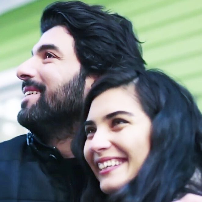 Tmelmerkpa's tweet photo. 5 years ago 💙 12.03 💙 
#tbt 💎💎 #EnginAkyürek #TubaBüyüküstün #KaraParaAşk #elmer https://t.co/xdUD2jXbXT