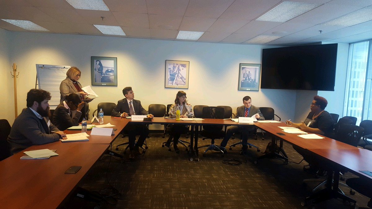 CSU_MPA's tweet photo. @PUCOhio offers policy simulation for Columbus Seminar students! #CSUinColumbus #CSU_Levin #csu #engaged https://t.co/UBdOP7egJf