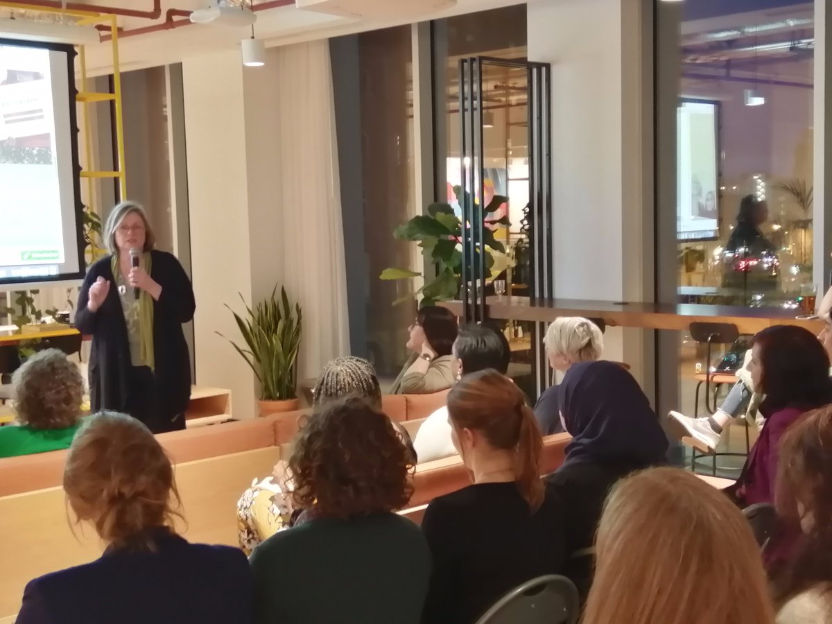 IdentityExperts's tweet photo. We're at @WeWorkUK St Peter's Sq hosting the #AchieveHer launch and we couldn't be happier with the group in attendance...and we've only just begun! @itsherstorycic https://t.co/pF6m5A3kzk