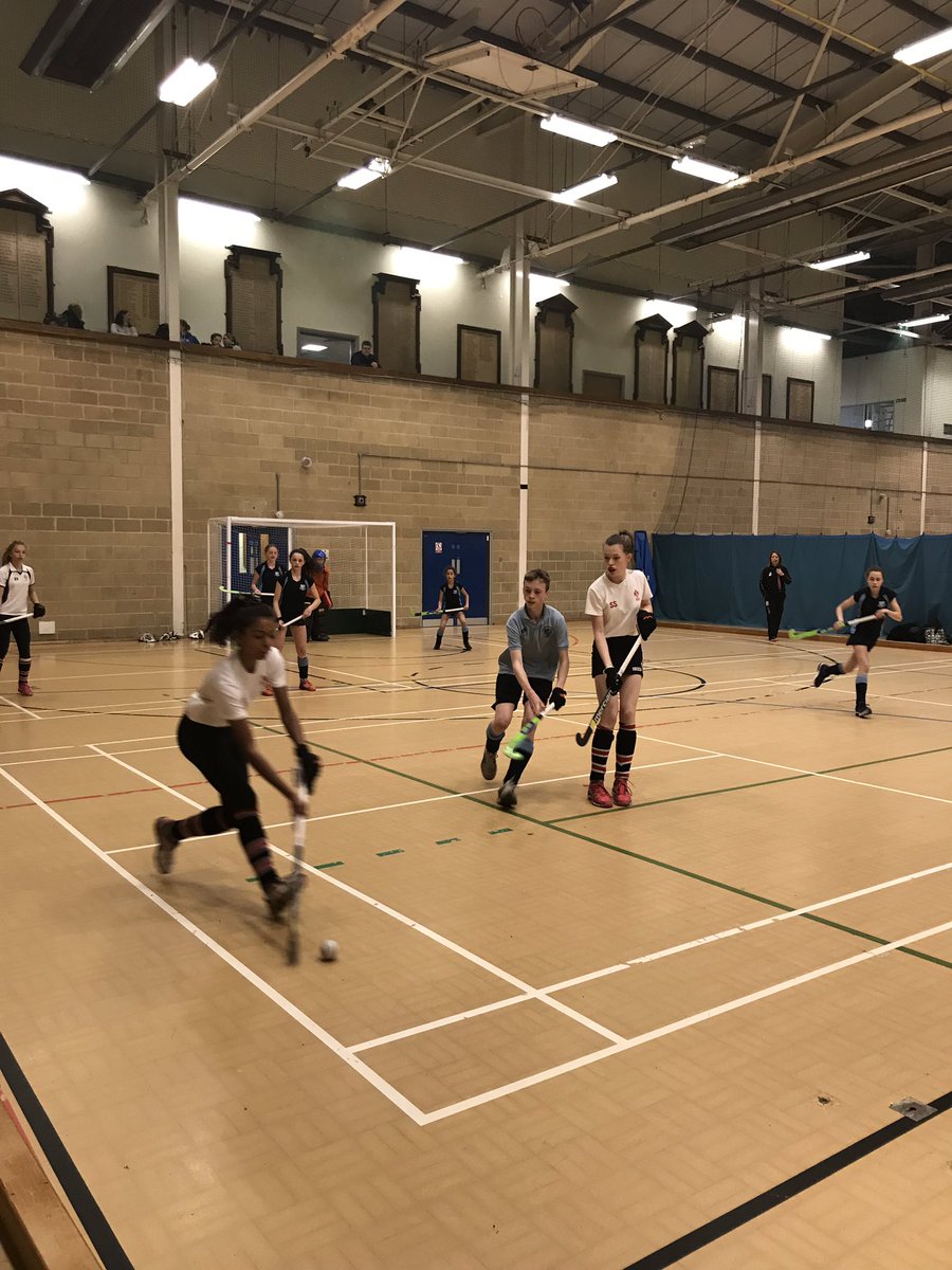 HGSport1's tweet photo. HG mixed indoor hockey team put on a fantastic show against @swbgs last Friday in their friendly fixture - thank you for coming to play us! #training #prepfornextyear https://t.co/DXNAvOzQCa