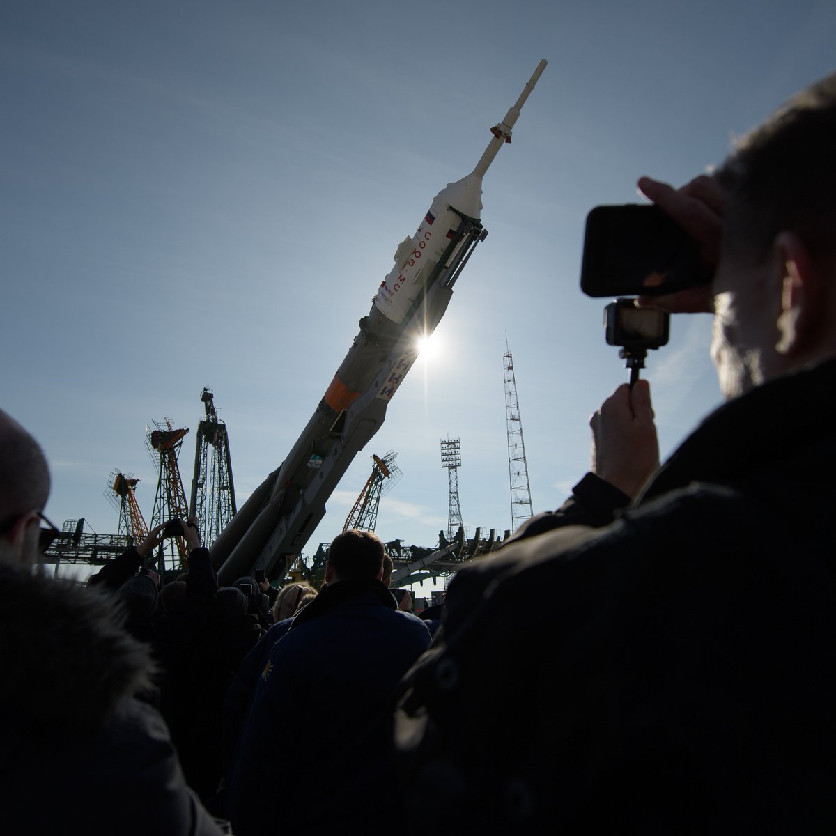 AstroHague's tweet photo. Our Soyuz rocket rolled out today and is now raised into vertical position on the launch pad. Ready for blast off. T-2 days. https://t.co/yQdLf5r2YG