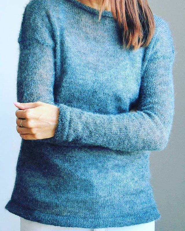 EtsyLithuania's tweet photo. From great knitter on Etsy @rdesignstore - Ash gray pullover to stay warm and cozy. ๐
#etsy #etsystudio #etsygifts #etsylithuania #spring #springfashion #knit #KnitTop #knitinstagram #rdesignstore #loveknitting #beautiful #dropskidsilkmohair #kidsilk #knittersofinstagram โฆ https://t.co/q8PkxaVHnc