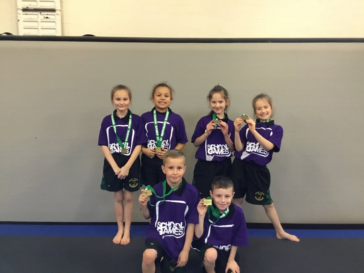 PriorySchoolSL1's tweet photo. An outstanding team performance by our year 3&amp;4 gymnastics squad. Demonstrating hunger, desire and passion in winning the Berkshire School Games! Representing @SloughSSN we are all so proud of you! #teamPriory @YourSchoolGames @GetBerksActive https://t.co/WPOYzTifWx