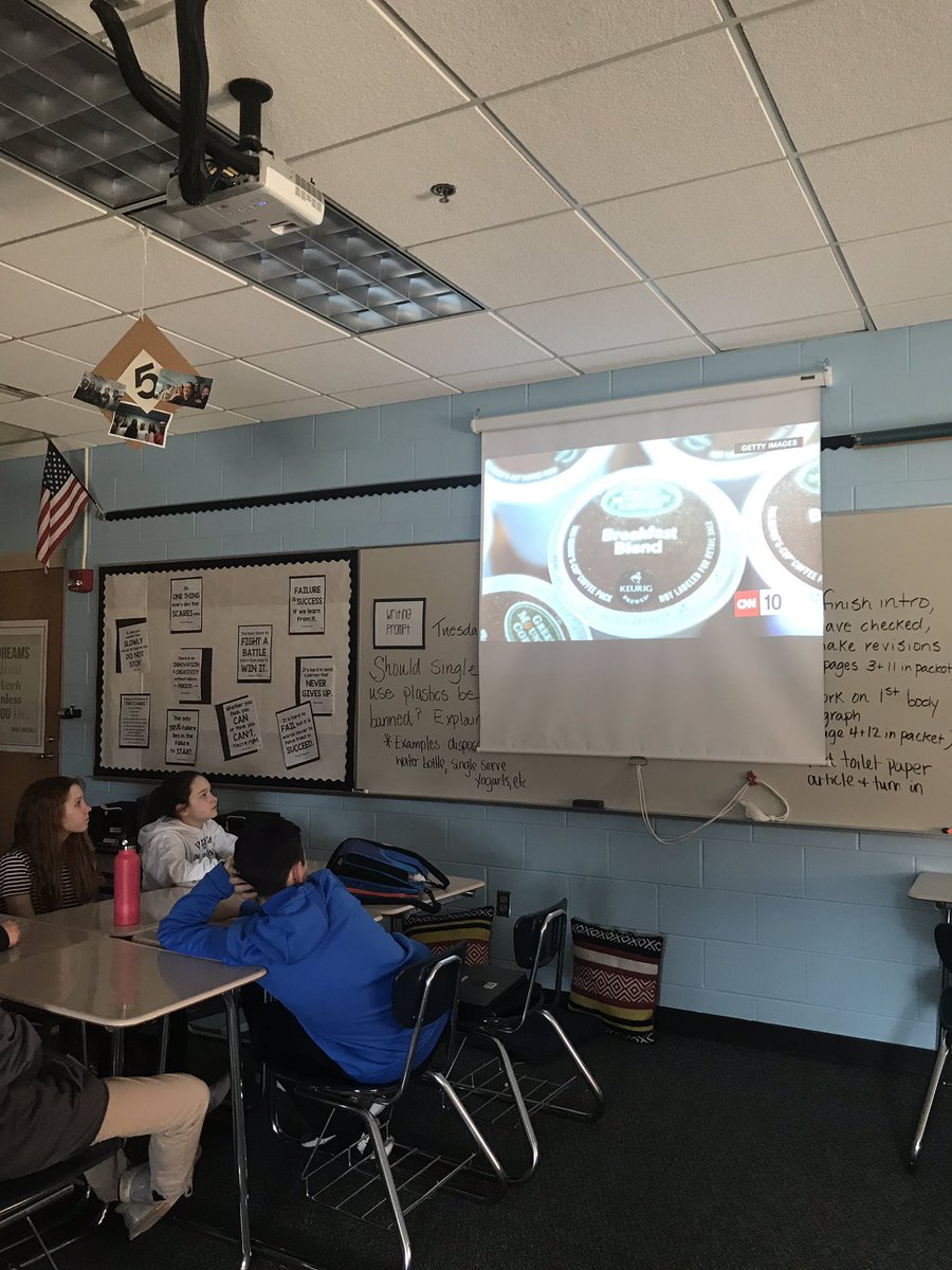 Should single-use plastics be banned?
A great topic to broach during our argumentative unit. #Geneva304