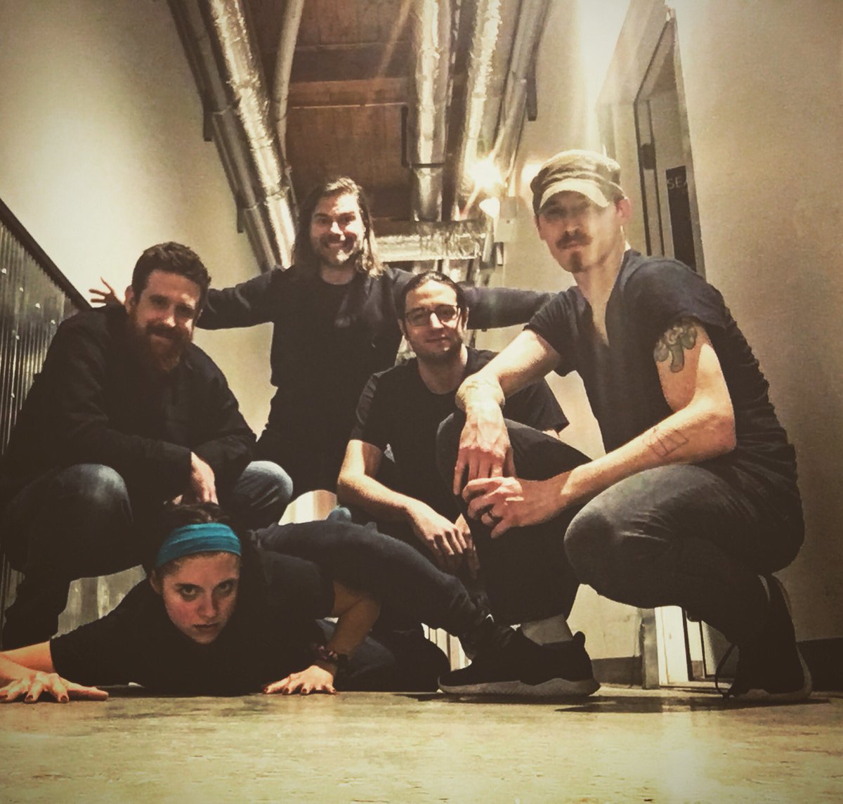 ujatr's tweet photo. We’re at @HaymarketPub THIS Saturday to celebrate St. Paddy’s Day! TWO SETS. The 90’s, covered. 8pm. #90s #stpaddysday #StPatricksDay #StPatricksDay2019 #coverband #tributeband #chicagomusic #chicagorockandroll #haymarketpub https://t.co/xWZpH73VwW