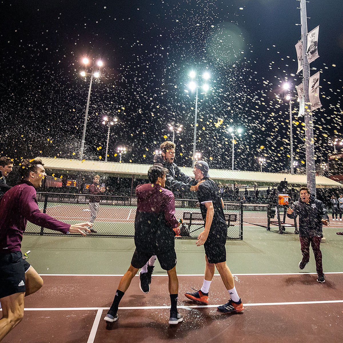 AggieMTEN's tweet photo. It’s a great day to be an Aggie 👍

#GigEm https://t.co/pjxqICStXz