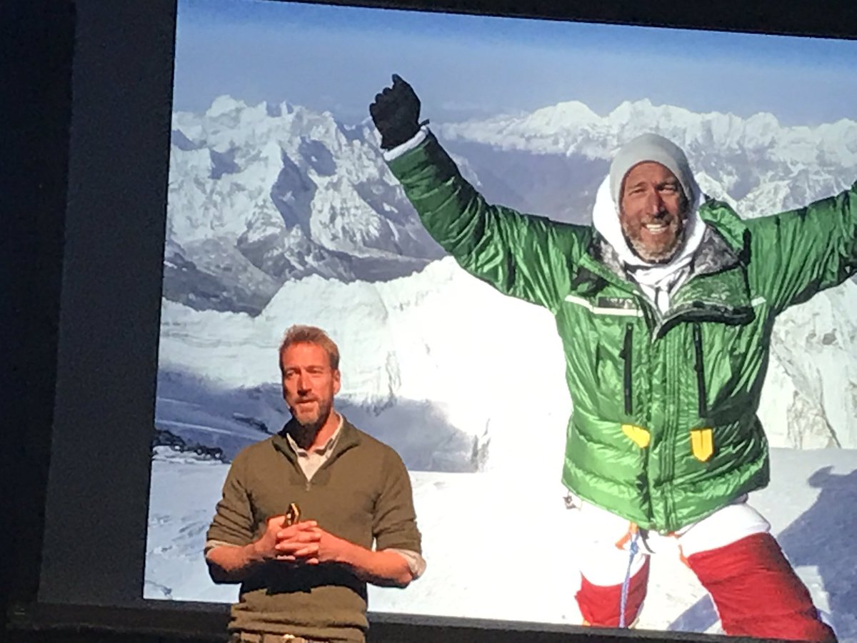 alisonforsyth28's tweet photo. @TheSaucyF and I had a fantastic night @DarlingtonHipp seeing the inspirational @Benfogle #talesfromthewilderness ‘smile, look up and climb your Everest’ 😃⬆️🗻 https://t.co/eXRhLPy48m