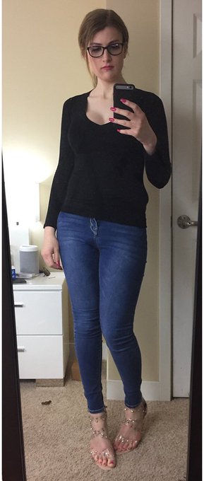 What would you call this look? #Shemale #Trans #tgirl #sissy #cammodel  @traverbeynon @Tgirlfan69 @Here_Diversity<a href="/tag/shemale"class="tags">#Shemale</a><a href="/tag/trans"class="tags">#Trans</a><a href="/tag/cammodel"class="tags"><span>#cammodel</span></a><a href="/tag/sissy"class="tags"><span>#sissy</span></a><a href="/tag/tgirl"class="tags"><span>#tgirl</span></a>