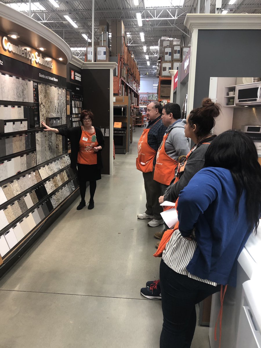 jasonprodriguez's tweet photo. Specialists Donna and Charlie walking us through the color wall and countertop estimator for Specialty Tuesday. #forcemultiply @hdfairfield @jackc4252 @hmalak https://t.co/bZQDeJB3KH