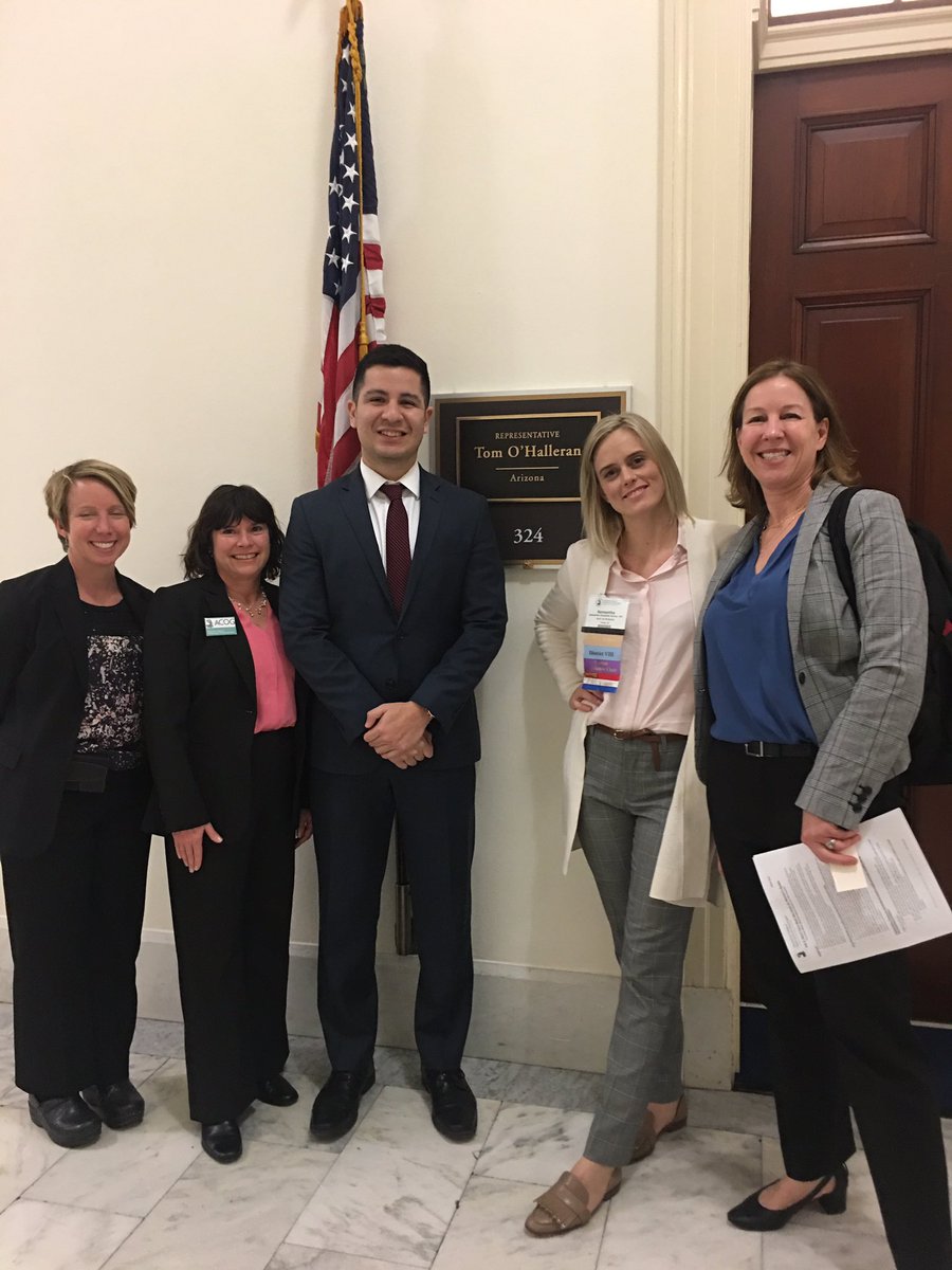 iaddis's tweet photo. Thank you Edgar, the most amazing legislative assistant for @RepOHalleran, for taking the time to talk about the #momnibus and preventing #MaternalMortality and saving all of the ACA. Let’s not #rollbacktheclock on #WomensHealth #AccessIs #2019CLC @ACOGAction @ACOG_District8 https://t.co/FTLnzuYy2a