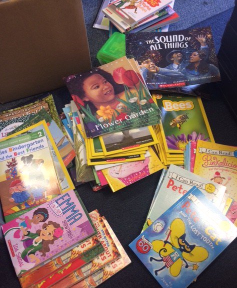 BCDICarolinas's tweet image. We #CommitTo80. Gearing up to meet the kindergarten families at Windsor Park Elem with the great news of @ReadCLT  &apos;s #HomeReadingHelper and free books! Fiction, Nonfiction, High Interest, and Culturally Relevant! Thanks @NBCDI and @Scholastic ! @CharMeckSchools #TogetherWeWill!