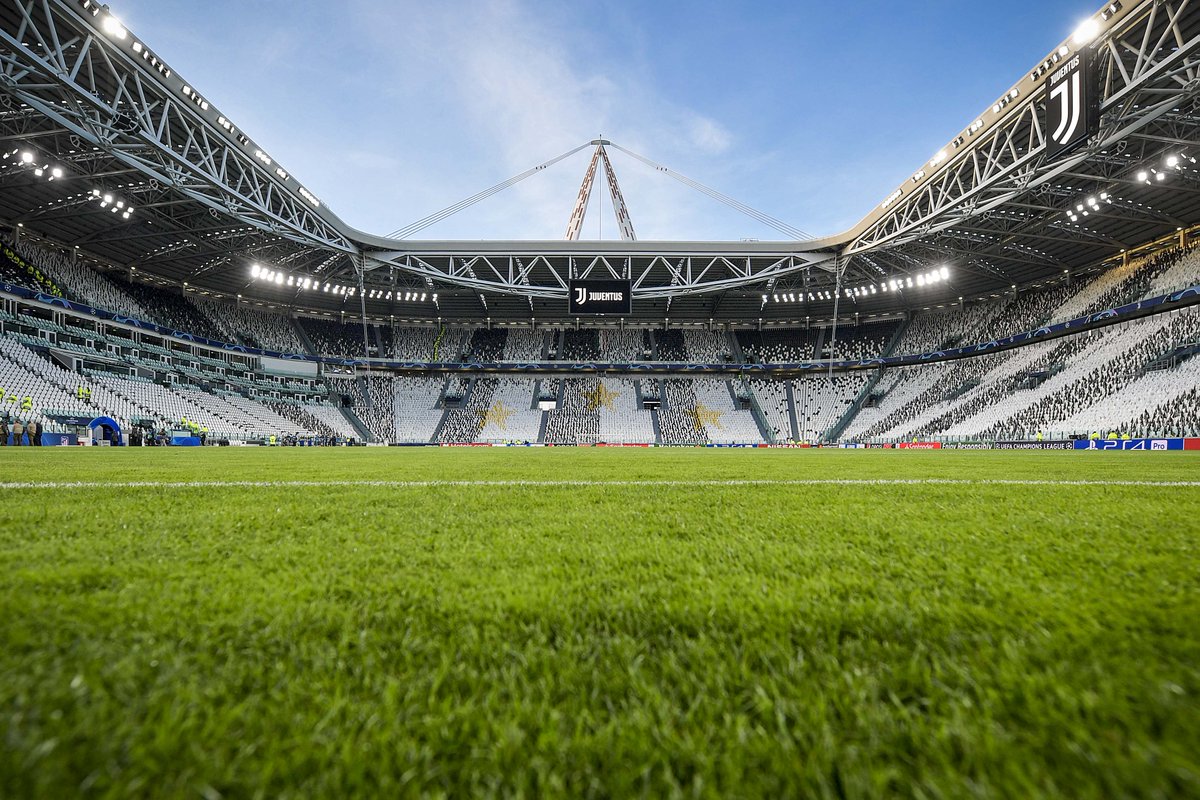 ️Juventus Stadium 😍😍😍 #UCL Tweet added by UEFA Champions ...