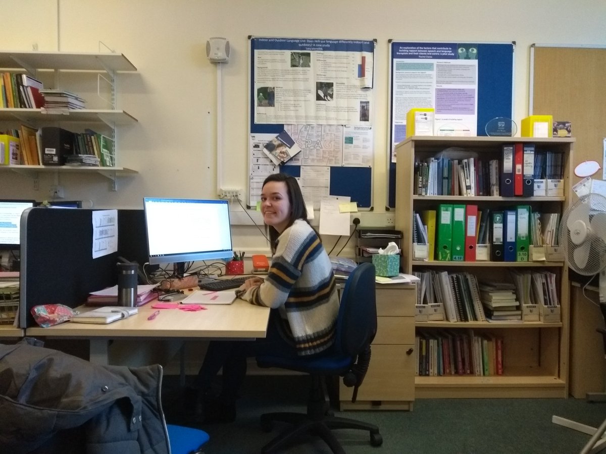 mdbixley's tweet photo. Congratulations to Sophie our SLT frontrunner - a first class honours degree and a job in Cheshire - not a bad start to 2019 @DmuSlt @DMUHoSAHS @DMUSLTprogramme https://t.co/qNdEUHkJbT