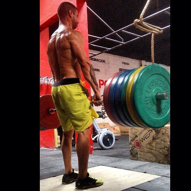 Esta semana me encontré con alguien que me dijo que él estaba en la categoría “Pato” en el gimnasio por que el solo iba a destresarse y no levantaba casi peso !!!! Y ese es el gran error que cometemos todos sobre el entrenamiento y el FITNESS de hoy en d… ift.tt/2UuzQX3