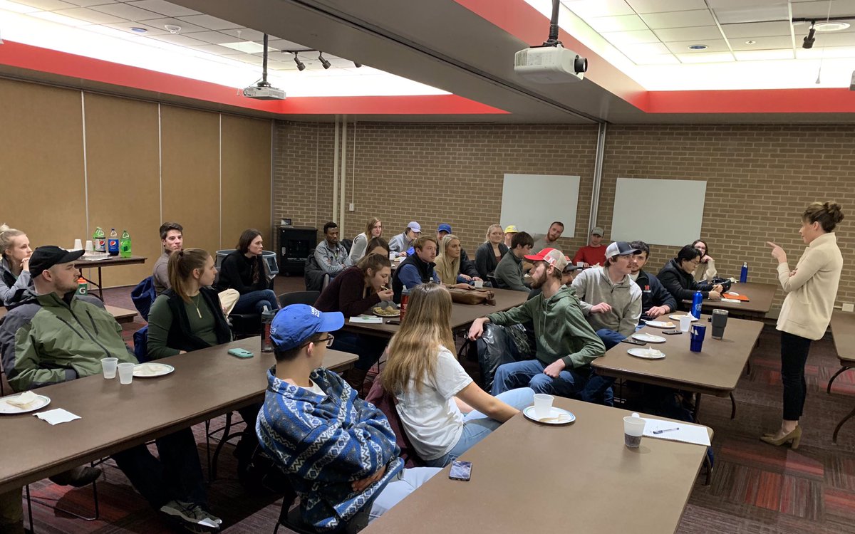 University of Nebraska CASNR (@unl_casnr) on Twitter photo โI believe in co-creating and collaborating with students, faculty and staff, alumni, and communities.โ -<a href="/TiffanyHengMoss/">Tiffany Heng-Moss</a>
Thanks to the CASNR Advisory Board for hosting an engaging session with current students at the annual Dialogue with the Dean event! #ThisIsCASNR โI believe in co-creating and collaborating with students, faculty and staff, alumni, and communities.โ -<a href="/TiffanyHengMoss/">Tiffany Heng-Moss</a>
Thanks to the CASNR Advisory Board for hosting an engaging session with current students at the annual Dialogue with the Dean event! #ThisIsCASNR