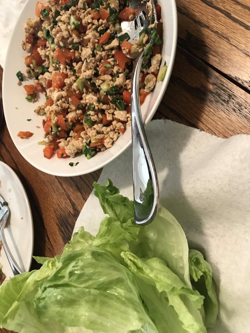 Finishing up dinner and then we&rsquo;re gonna hop online! Maybe 10-20 mins? Maybe sooner! https://t.co/3m