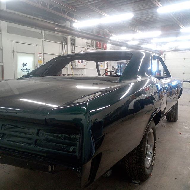 debossgarage's tweet photo. I'm thinking of holding off the cut and polish until next winter. 2 more weeks of driving time right? What do you guys think? #shiny ##67gto #gto #swapeverything #americanmuscle #holleyperformance #summitracing #aldenamerican #amesperformance https://t.co/au9PNcthXy https://t.co/6fcT5mmEU6