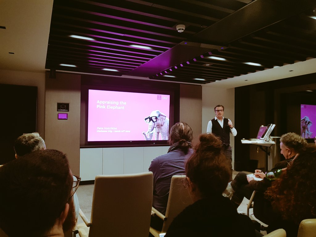 Great Meetup today at the <a href="/SeaLive_/">sealive</a>  offices by Pete. Thanks <a href="/UXPlayground/">Chakib</a> for getting us together! Pizza and beer was definitely a plus 🍕🍺♥️