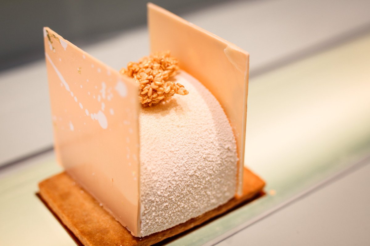 Apple Pie Bakery tweet media