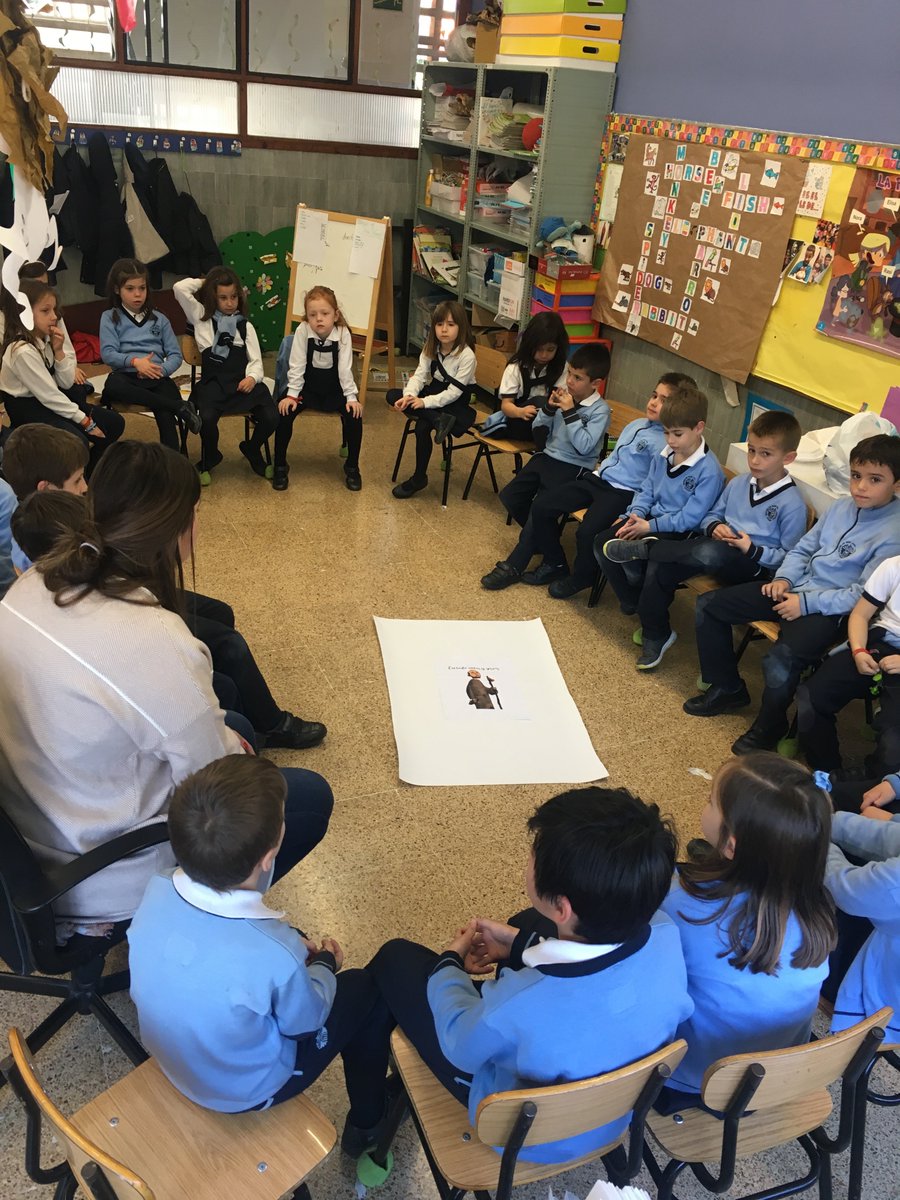 escuelassj's tweet photo. (3 de 5) #SemanaIgnaciana #Adentrate
1EP - Disfrutamos del primer día Ignaciano... lxs más peques del cole empezamos a conocer a San Ignacio.
#FemEscola
#EsParaTi #ItIsForYou #EsPerATu https://t.co/blyMwg5Cip