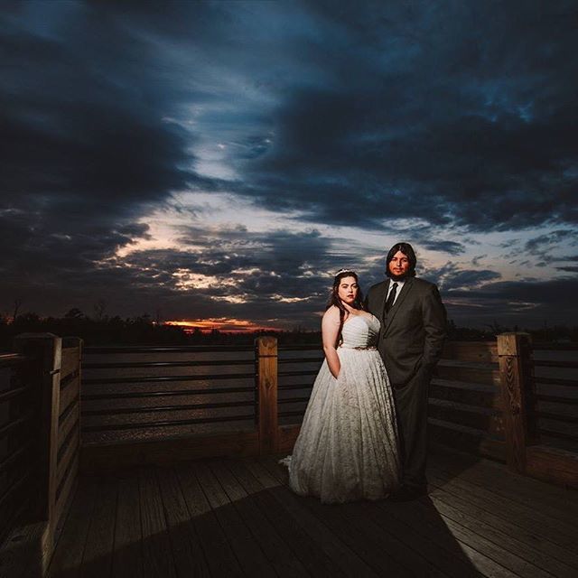 What a great start to the 2019 wedding season. 💍🍾😄📷: @michael_escobar_photo Planner: @divineinspirationsweddings Caterer: @artcatering Cake: @pinkbakingcompany Florist: @bettyhargett Rentals: @marthamydearrentals DJ: @coastaldjvideo ift.tt/2J6v54Z