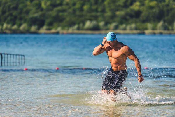 LAS_HART's tweet photo. Our @LAS_HART #Paramedic
Mike Palmer will be swimming across the English Channel to France raising money for London's Air Ambulance

@LDNairamb is the charity that delivers an advanced trauma team to London’s seriously injured patients

Further info = 
https://t.co/rfx1N5Uwzy https://t.co/fDyUyROeza