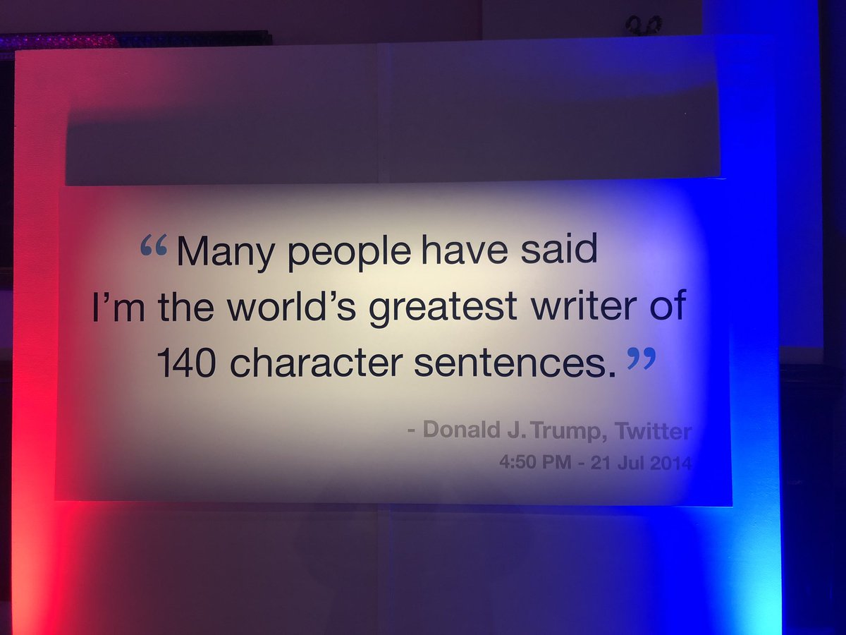 HeuerKatharina's tweet photo. 🇺🇸 Einblicke: Absolut sehenswert #TrumpTwitterLibrary #SWSW2019: Trump und seine Twitter Leidenschaft mit Einblicken in seine eigene Weltsicht https://t.co/LPsOhHWMAo