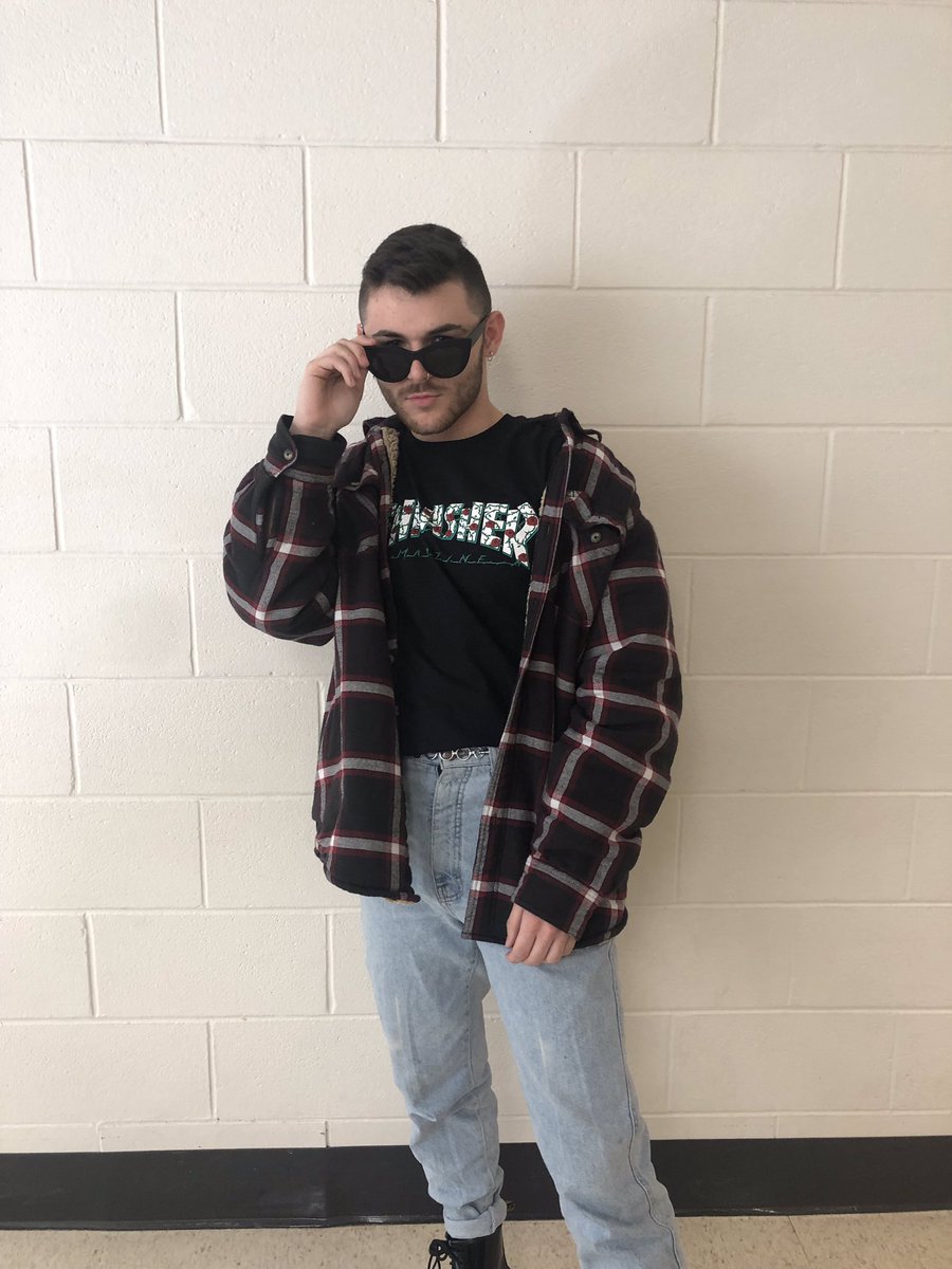 Salvation Army’s most loyal customer. Spends more time picking out an outfit than applying to colleges. Swipe right to get to know him better. He’s Contestant #4 ... Public Figure Josh Taylor.