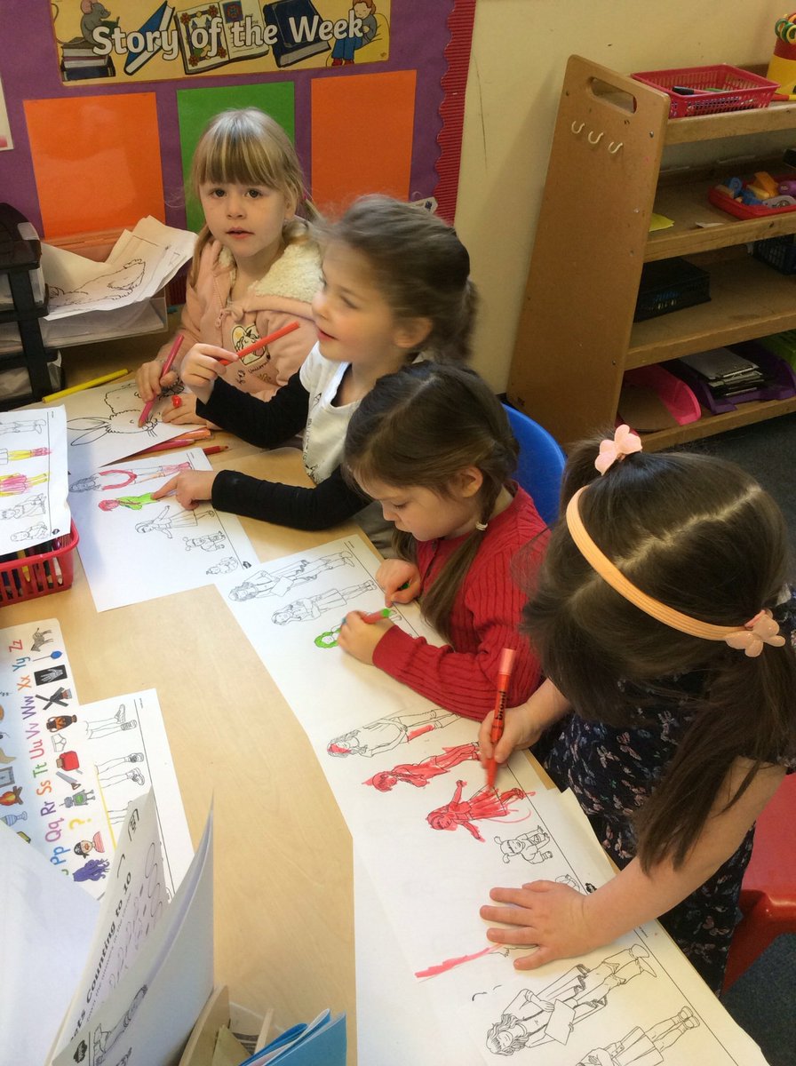 Somers_Rainbows's tweet image. In Pre-school, we are planning lots of activities to inspire the children to enjoy making marks with purpose. The children have started to access our stationary trolley independently and they are all remembering to try and write their name on their work. #receptionready