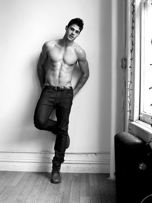 Florian_Vienna's tweet photo. by FRIENDS #rt๐ธ๐#Drake #LuisCastro #simcall72 #Matias https://t.co/jR0wZzKtMk