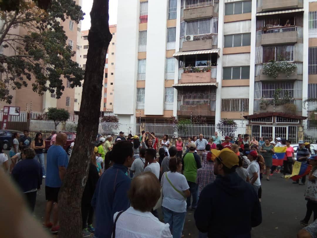 Juan Guaidó tweet media