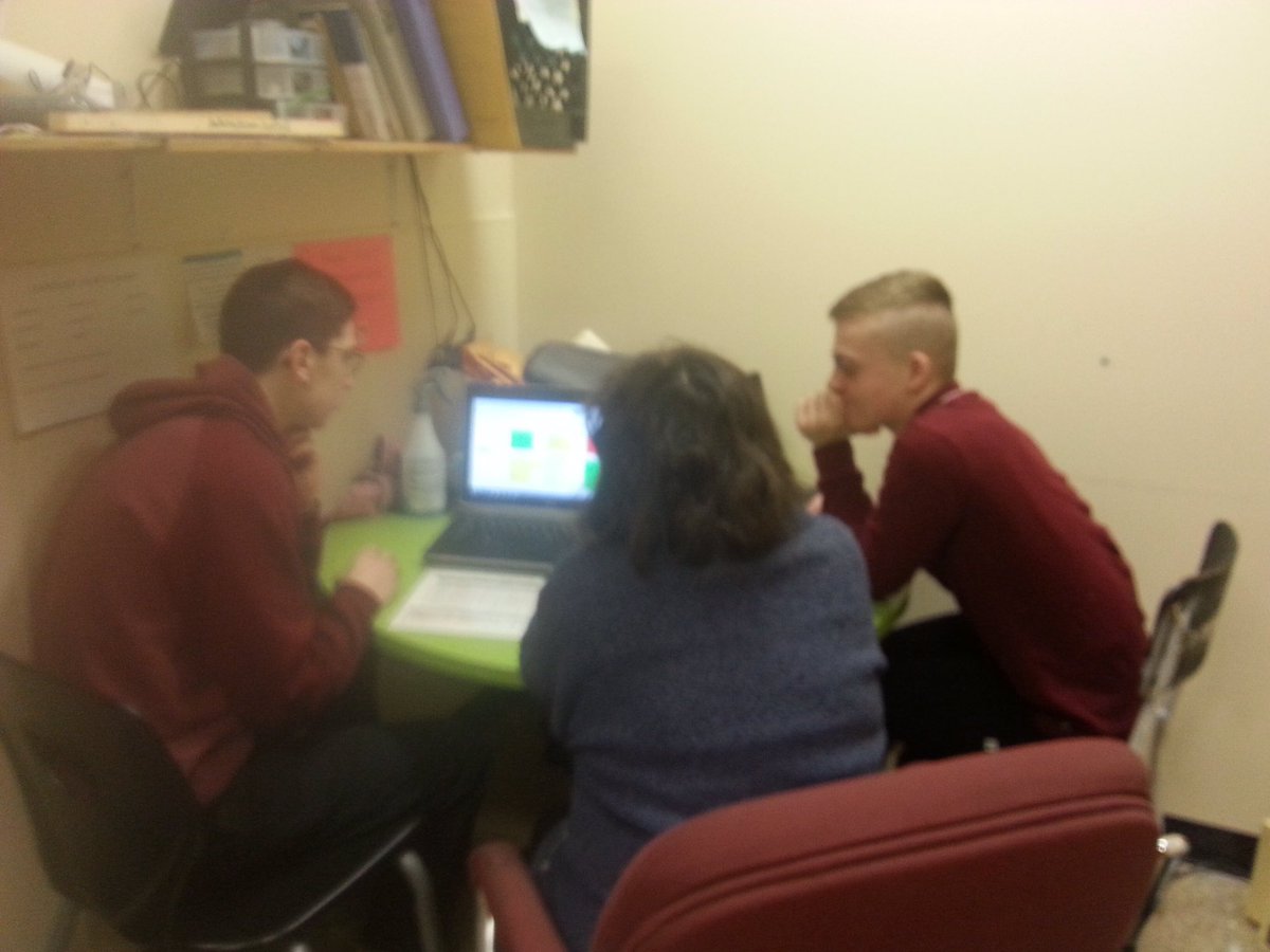 CathM82's tweet image. Quand les @cooperathon  de la France et du Québec se rencontrent, ça donne des discussions pédagogiques passionnantes et de belles collaborations naissantes! Quelle aventure incroyable qui se poursuit! #cooperathon #evalchange