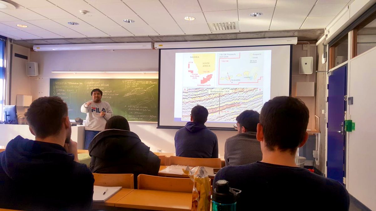 InterpretGeo's tweet photo. Today @dicky100285 gave a lecture on the interpetation of submarine processes and products. The last part was interesting since He discussed how the seismic stratigraphy play an important role in the latest submarine plays-petroleum discovery by TOTAL E&amp;P at offshore South Africa https://t.co/RtpjdQZrCu