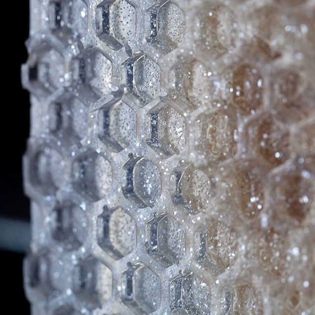 VictoriaRose_6's tweet photo. Had fun taking some photos of this beautiful Vanilla Lavender soap made by @busy_bee_bath It has such a calming smell! It also has a scrubby loofa on the other side and some diamond sparkles to make you feel extra fabulous! 🧼🙌🏻
.
.
.
#busybeebathandb… https://t.co/mBCeCUbamr https://t.co/SyryO1CD7j