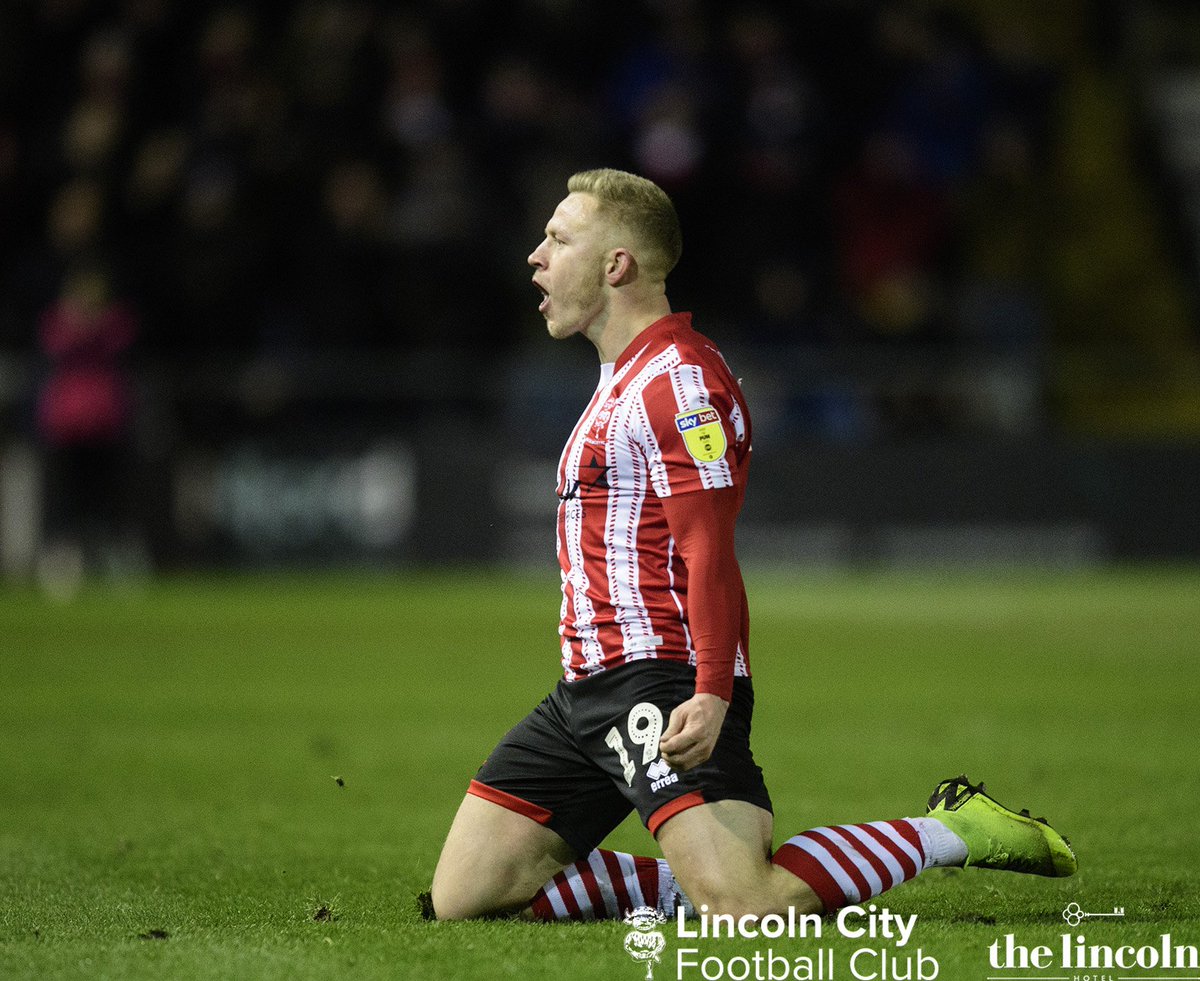 LincolnCity_FC's tweet photo. π₯
π΄ 2-0 π΅
#ImpsOld https://t.co/Lxnt7QzjFp
