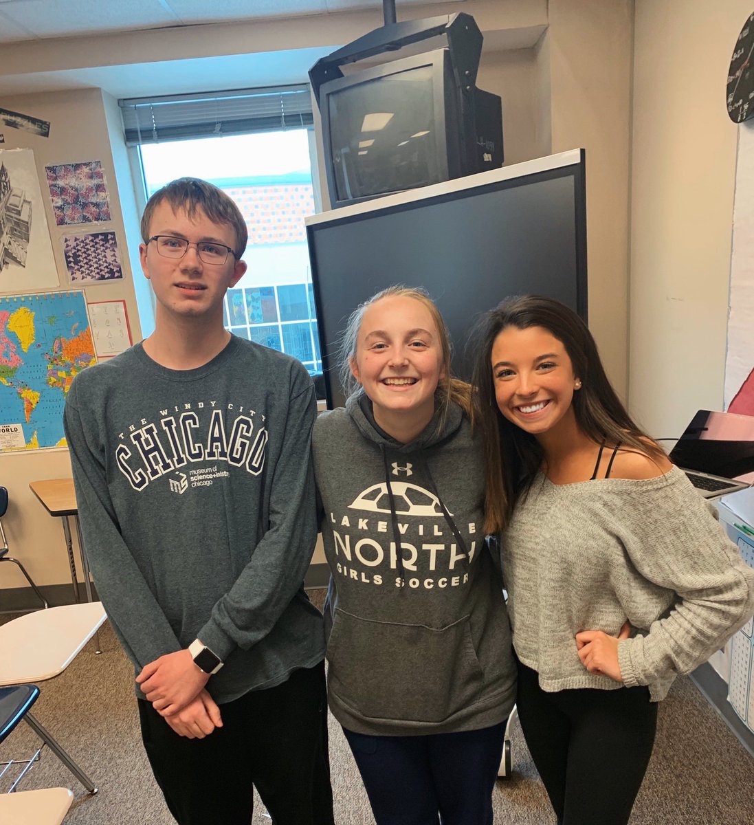 LNStudentCouncil tweet media