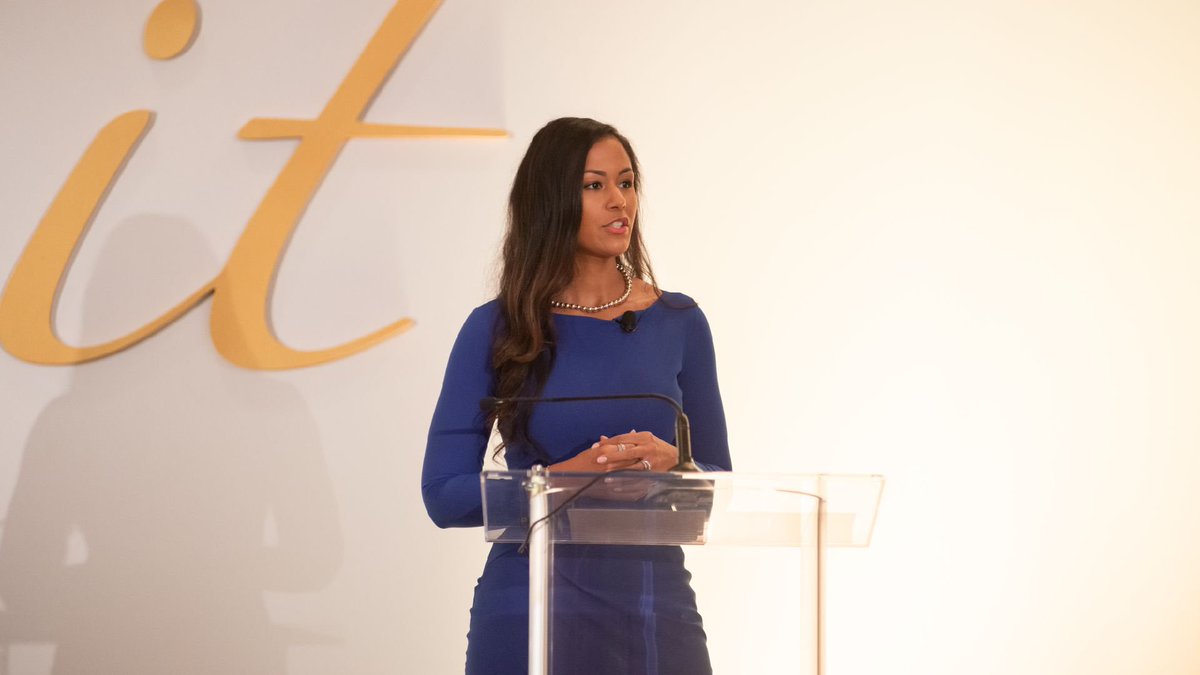 Rianka_D's tweet photo. Thoroughly enjoyed speaking at @Pershing #EliteAdvisor summit today. I shared how you can become and stay the employer of choice for diverse talent. Thank you for having me! #DEI #Diversity #Inclusion #Equity #SparkConversation @2050TBs https://t.co/CaNBx5njhp