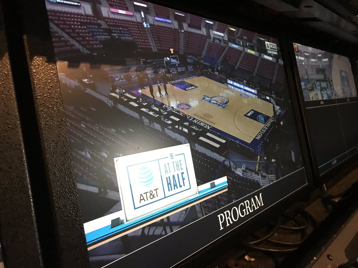BezuHalliwell's tweet photo. After cutting the craziest, math beholden, SOT full three times over the course of 45 seconds tease I’ve ever been a part of...I can finally tweet, I mean breathe! #LeadEVS for @CAASports Championship LIVE on @CBSSportsNet later! #livingthedream #EddieSizzahandz https://t.co/x9cj7zsxXd