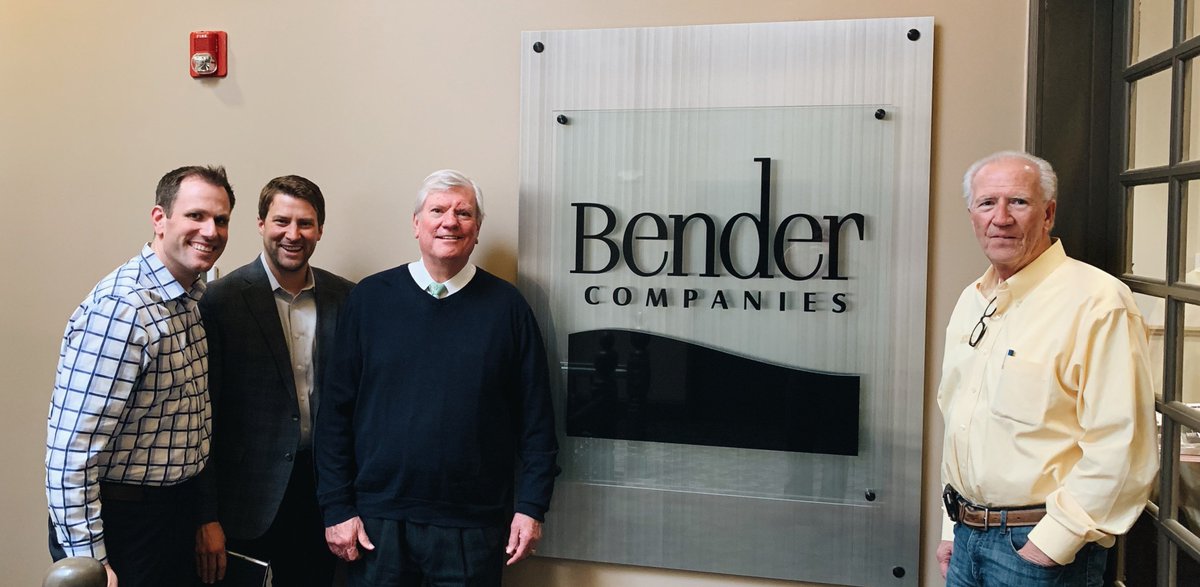 benderco's tweet photo. We were lucky to be one of the first groups to hear @DrTCJ's take on the 2018 economy and what it means for commercial real estate in 2019.

Check out a few of the takeaways from the nearly two hour conversation 📈

https://t.co/iTwj2sob6L https://t.co/Xp26gUYw0K
