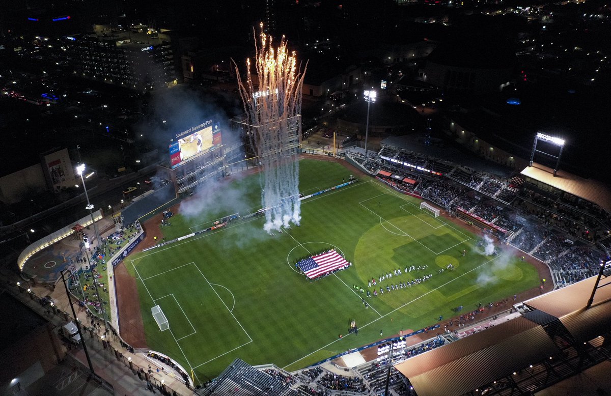eplocomotivefc's tweet photo. Pitch perfect 😎 https://t.co/1Tp4VcvXT7