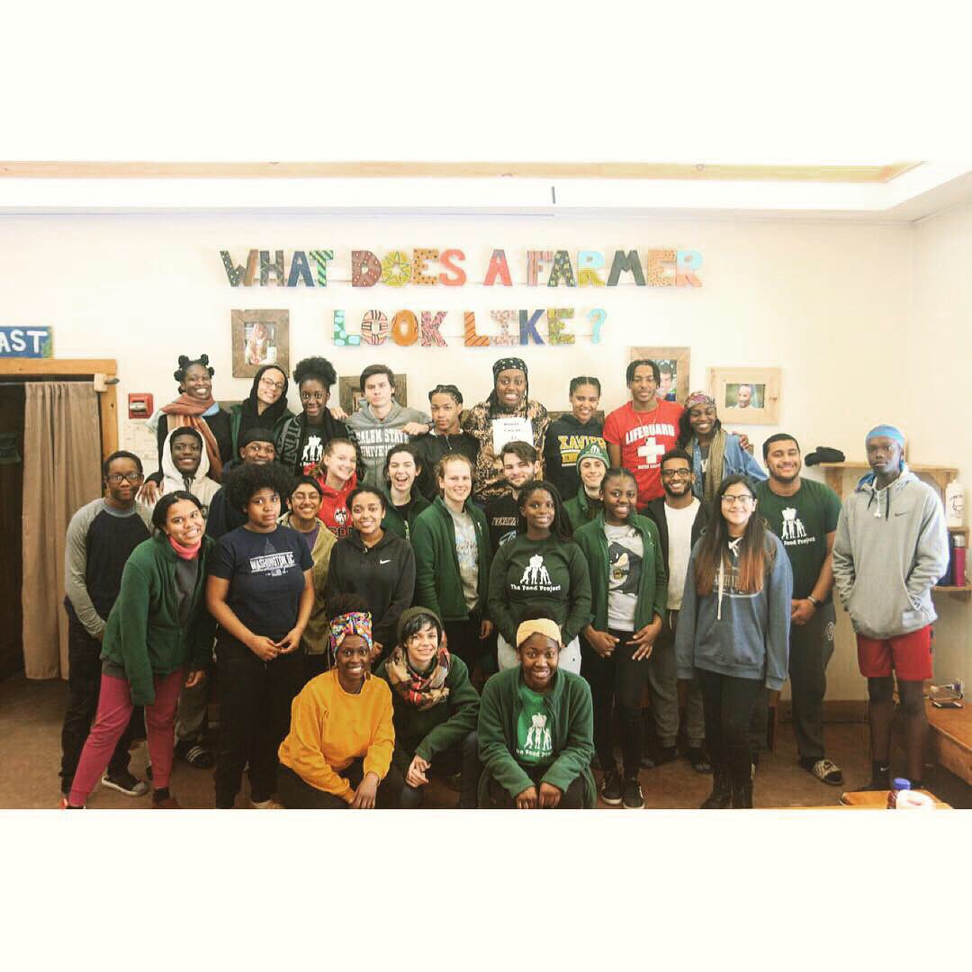 socialcap's tweet photo. Our AmeriCorps Member, Adesuwa Usuanlele, serving at @the_food_project kicked off her week with The North Shore Dirt Crew at a weekend long retreat. #thefarmschool #dirtcrew #northshore #thefoodproject #madeinamericorps #americorpsweek #americorpsweek2019 #foodjustice https://t.co/H3W78W6yzS