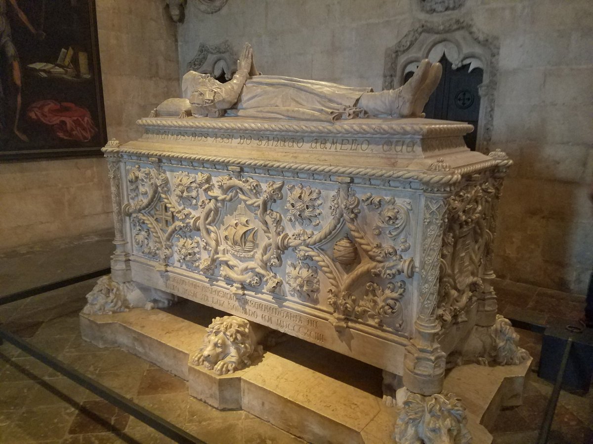 Saw the tomb of Vasco Da Gama today! My history pants went crazy!!!