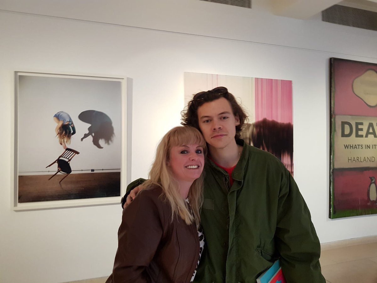 EsperanzaStyIes's tweet photo. ARROBA HARRY STYLES QUE POSIMA TOMAS PARA VOLVER AL 2014😦 https://t.co/SPEF8OgnYA