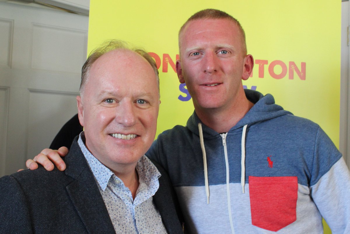 KidneyDan's tweet photo. 4 years missed A great man pictured here with our own great man. Fond memories Tony (and you too Mull) @IanDempsey @MuireannO_C @FERGDARCY @TodayFM https://t.co/wj504u6ie3