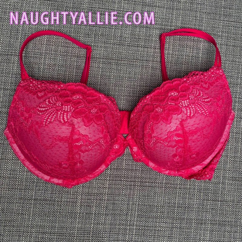 NaughtyAllie on Twitter "Sexy Pink 36D Bra with Photo Set by