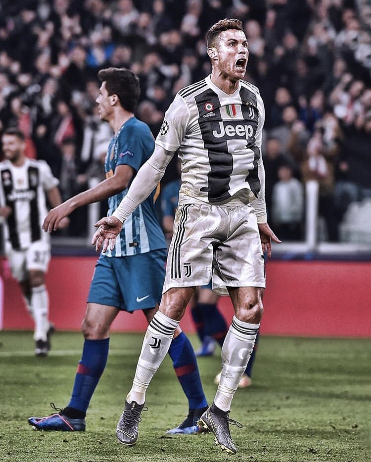 Juventus le ganó 3-0 al Atlético de Madrid con 3 goles de Cristiano Ronaldo y se clasificó a Cuartos de final de la Champions League. 

NOCHE MÁGICA 🌟