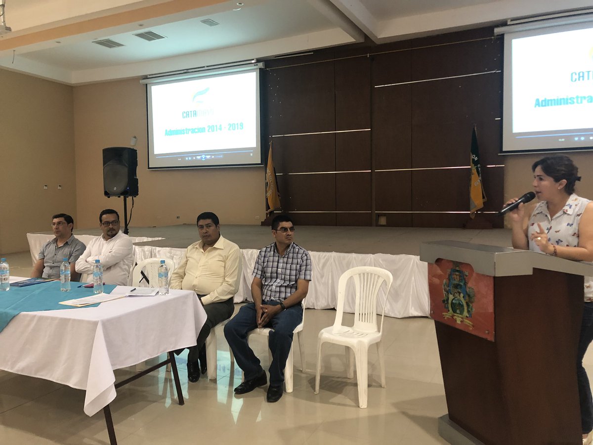 Alcaldesa de <a href="/GADCatamayo/">GAD Catamayo</a> <a href="/JanetGuerreroL/">Janet Guerrero</a> agradece a la #EERSSA por facilitar la ejecución de proyectos y de esta forma colaborar con el desarrollo del cantón #Catamayo 
<a href="/RecNaturalesEC/">Ministerio de Energía y Minas Ecuador🇪🇨</a> <a href="/CarlosPerez_MH/">Carlos E. Pérez</a> <a href="/Mauro_Intriago_/">Mauro Intriago Legarda</a> <a href="/alfzuniga/">Alfredo Zúñiga Tinizaray</a> 
#EnergíaSustentable