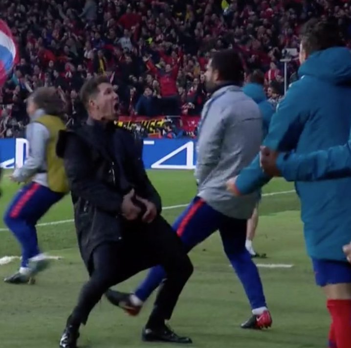 MarcoStradella's tweet photo. Attaccatevi al cholo!
#JuveAtleti https://t.co/GkQQmAZKkr