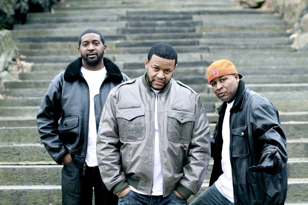 It’s a celebration in the new video for “Joy” from Bronx rap trio The Legion — <a href="/MoleculesBX/">Cules(THE LEGION)</a> <a href="/LegionSmash/">Chucky Smash</a> <a href="/DiceBX/">The Diceman</a> — who take us from their stomping grounds to the Caribbean in these upbeat visuals.

stopthebreaks.com/hip-hop-music/…